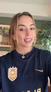 Madison Carney's Instagram, Twitter & Facebook