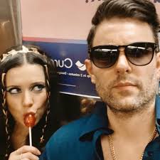 This one. 🦁. Happiest day of BIRTH. TY @peg_resnick 🤰🏻! If you've ever  been lucky enough to meet my husband you know he's the most generous,  loving, affectionate, patient, artistic, talented and