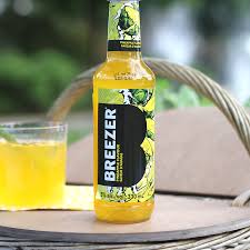 Breezer Pret A Boire Corona Beer Bottle Beer Bottle Corona Beer