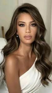 Sonia Vela's Instagram, Twitter & Facebook