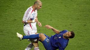 Will zinedine zidane and anotnio conte step foot in the premier league? Kein Happy End Als Zinedine Zidanes Zauber Mit Einem Kopfstoss Verflog Kicker