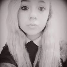 Heartbroken mum of 'bullied to death' schoolgirl reveals 'dark' final  picture of daughter taken hours before she killed herself