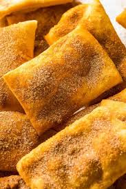 It is traditional here in chile to eat sopaipillas on rainy days. Sopapilla Recipe Easy And Authentic The Wicked Noodle