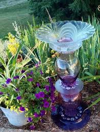 Bird Bath And Feeder Combo Repurposed Glassware Into Totems Or Bird Baths For The Garden Glass Garden Art Bird Bath Garden Glass Garden