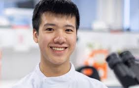 Philip Leung's Instagram, Twitter & Facebook