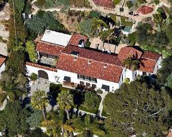 Weitere ideen zu robert pattinson, the twilight saga, patison. Robert Pattinson Kristen Stewart S Mansion Mansions Robert Pattinson Robert Pattinson And Kristen
