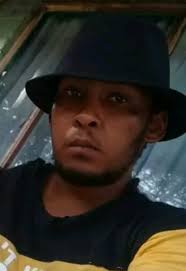 Goeienaand almal dringend opsoek vir tweedehanse plaate ,balke en paale  ...eenige een wat dalk het of weet van iemand wat graag wil verkoop inbox  of skakel my by ..0765828322 Baie dankie