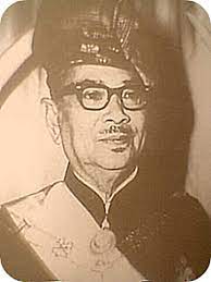 Tunku berkahwin dengan kekasih lamanya violet coulson di geylang serai, singapura. Tunku Abdul Rahman Wikiwand