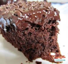 Calda De Chocolate Para Nega Maluca Bolo De Chocolate Super Fofinho Bolo De Chocolate Fofinho Bolo De Chocolate Bolo De Chocolate Molhadinho