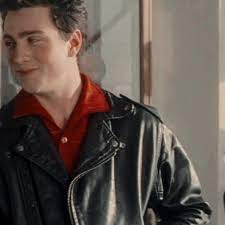 Pin De Angi Rossa En Marauders Fancast Y En 2021