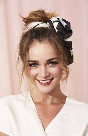 21 Easy Hairstyles For Greasy Hair You Can Wear At Home In 2021 Greasy Hair Hairstyles Easy Hairstyles Hair Styles