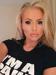 Anna Latham's Instagram, Twitter & Facebook