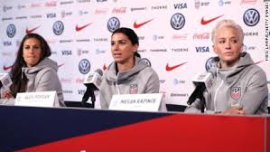 I rewound and watched the entire celebration on the field. Jenna Amatulli Auf Twitter The Uswnt Co Captains Alex Morgan Megan Rapinoe And Carli Lloyd Are All Born In July The 2nd 5th And 16th Respectively In Case You Had Any