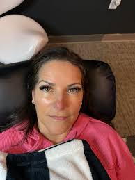 Roots showing in lash sets, any tips?