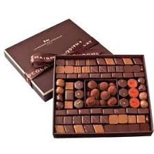 Boite Maison On Line Boutique Chocolate Chocolate Assortment Chocolate Gift Boxes
