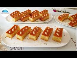 Şam ya da şambaba tatlısı olarak da bilinen şambali tatlısı sokak lezzetlerinin en sevilen lezzetlerinden. Meshur Sambali Tatlisini Farkli Yaptim Nefis Oldu Yumurta Yok Yag Yok Tatli Tarifleri Youtube