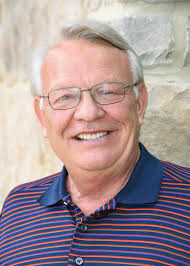 Les T. Sandknop, DO Dr. Les Sandknop is an established and highly qualified  physician with over 38 years of experience in Family Practice. He is well  regarded in the Rockwall Community and