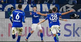 When gregoritsch played, raman had to move to the right to accommodate him, which hurt raman's effectiveness. Schalke 04 Borussia Monchengladbach 2 0 Serdar And Gregoritsch Meet World Today News