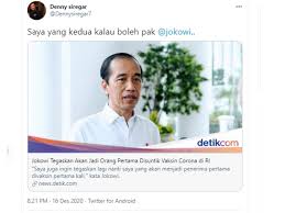 Kami seperti musa datangi firaun. Susul Jokowi Denny Siregar Siap Disuntik Vaksin Covid 19
