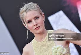 2,474 Kristen Mann Photos & High Res Pictures