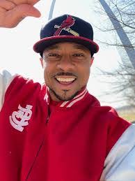 Lamont Singleton's Instagram, Twitter & Facebook