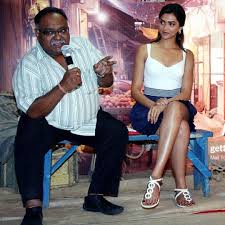 Pin By Ghadyotb On Deepika Padukone Deepika Padukone Hrithik Roshan It Cast