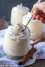 Creamy Crunchy And Delicious These Eggnog Mousse Parfaits Are Set Atop A Graham Cracker Crust For A Perfe Mousse Recipes Christmas Parfait Christmas Cooking