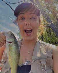 Renee (@r_hanuska) • Instagram photos and videos