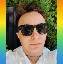 La ragazza nella nebbia di Donato Carrisi Veramente molto bello, bella la  storia, bello l'intreccio e il finale ti lascia di  stucco......consigliatissimo