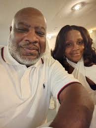 Hey looking for our wedding,# Davis is going to be our last name