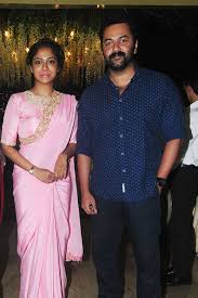 Information about poornima indrajith sister marriage. Poornima And Indrajith Attend Director Vk Prakash S Daughter Kavya And Sandeep S Wedding Reception Held At Gateway Hotel In Kochi Photogallery