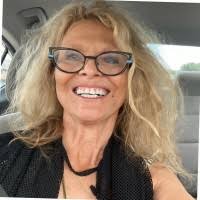 Regina Snowden's Instagram, Twitter & Facebook