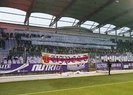 Az ön obi áruháza budapest széles választékot kínál az építés, lakáskultúra, műszaki és kert területekről az ön számára. Ferencvaros Ujpest 24 10 2020