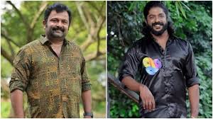 Sexual assault case filed against Uppum Mulakum actors Biju Sopanam and  S.P. Sreekumar - Times of India
