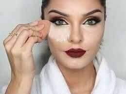 بودر بريتي ومن🤩😄 بودرة مضغوطة بريتى وومن للحفاظ على صفاء بشرتكِ وخلوّها  من أي شوائب🎀🎀 تتميّز بسهولة تطبيقها، وقدرتها على امتصاص الزيوت، للحفاظ  على تناسق مكياجكِ طوال اليوم.😍😍 #مزايا_اولادالمصري