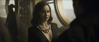 A star wars story (2018) emilia clarke as qi'ra. Star Wars Emilia Clarke Hasn T Heard About Qi Ra Returning For Disney