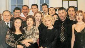Συγκεκριμένα, το ρεπορτάζ της εφημερίδας «espresso» αναφέρει πως η γνωστή ηθοποιός βρίσκεται. Sygkinei H E3omologhsh Ths Ntinas Kwnsta Gia Ton Niko Sergianopoylo Irafina