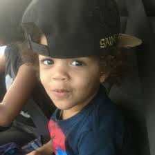 Earl Farve's Instagram, Twitter & Facebook