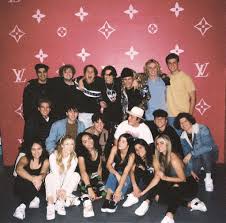 Hype House Em 2020 Colagem De Foto Na Parede Pspel De Parede Garotas
