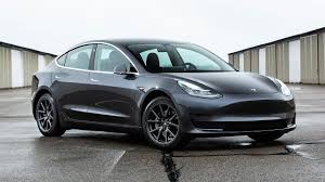 Over the last week, we have been reporting on tesla currently updating the model 3 with a significant refresh that includes several new features. Tesla Model 3 The Complete Guide Youtube
