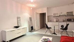 Og, neubau, duschbad, waschmaschine, pkw stellplatz optional nach verfügbarkeit, weitere. Moblierte 1 Zimmer Wohnung An Der Deutschen Oper Ab Berlin Immobilien