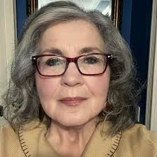 What is going in beside Jim and Nicks in Dothan?