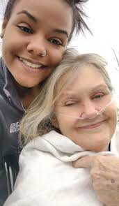 Can you remove oxygen mask from photo?