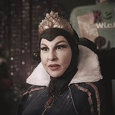 Hocus Pocus 2 Mary Sanderson