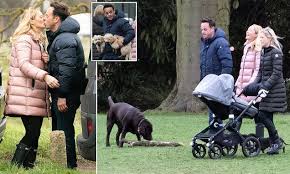 Ant mcpartlin's estranged wife has been enjoying her new chapter in la. Ant Mcpartlin Locks Lips With Anne Marie Corbett On Low Key Stroll With Dec S Wife Ali And Baby Isla