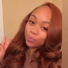 Deedee Davis's Instagram, Twitter & Facebook