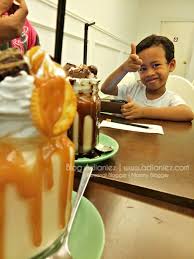 T.r.u.l.y.t.w.o.c.a.f.e since saya dah dipostingkan ke melaka, rajin jugak usha tempat makan dan tempat yang best kat melaka nie. Truly Two Cafe Coffee Sweet Things Saat Manis Berlima Bersama Sama