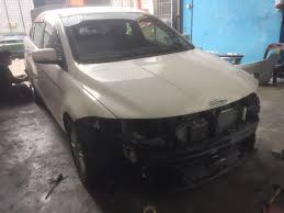 Agak bahaya jika kita sering menerima panggilan daripada pemiutang. Cat Sendiri Kereta Tanpa Spray
