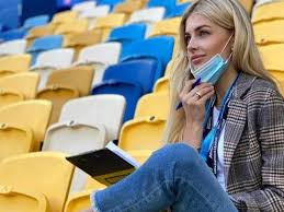 Картинки по запросу александр зинченко с женой Sovpadenie Zhena Zinchenko Nameknula Na Prichinu Pobedy Manchester Siti Na Enfilde Foto Theuk One