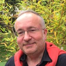 Ce midi, le directeur Hamid Asseila est passé sur le journal de France 3  Franche-Comté pour parler du Festival Drôlement Bien 📹 Spectacles, cinéma,  activités et bonne humeur au rendez-vous !… |